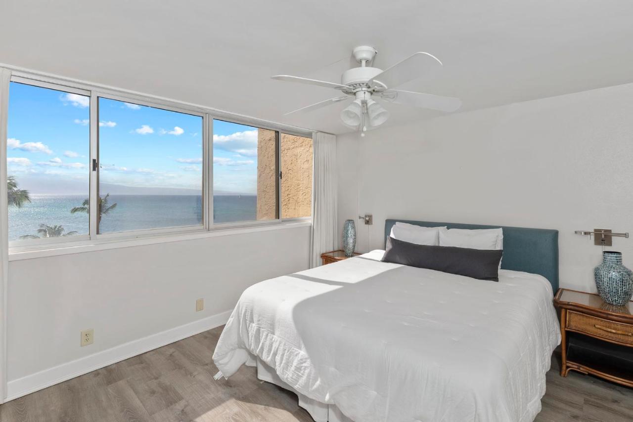 Incredible Beachfront 1Br - Sleeps 4 Awesome Location And In The Center Of Restaurants Many Beaches Golf And More Vila Kahana Exterior foto