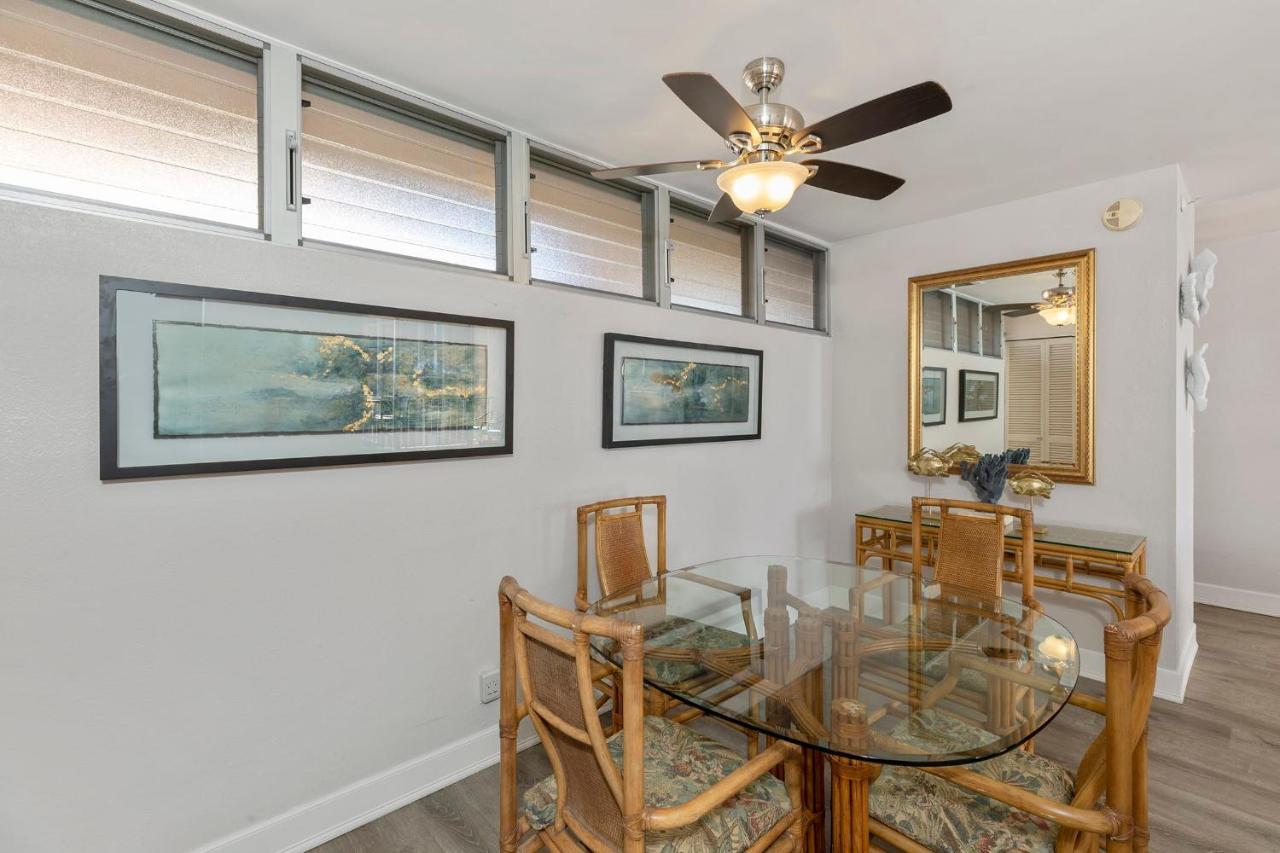 Incredible Beachfront 1Br - Sleeps 4 Awesome Location And In The Center Of Restaurants Many Beaches Golf And More Vila Kahana Exterior foto